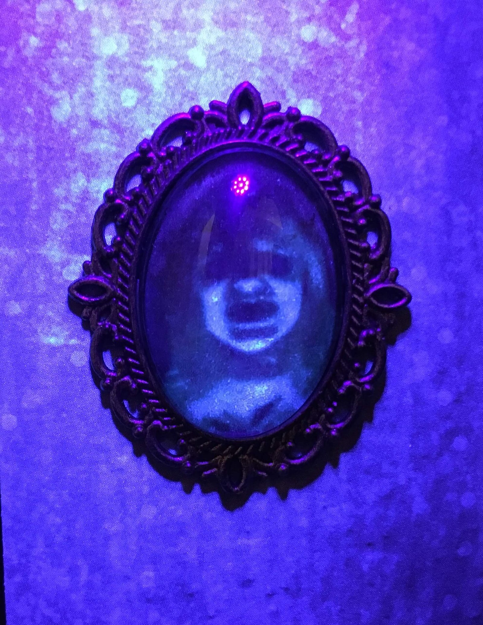 Haunted Mirror-UV