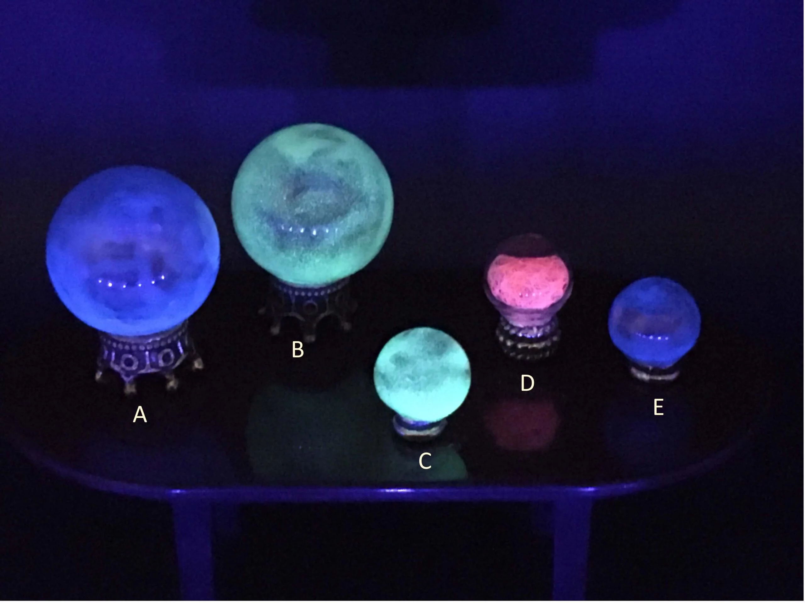 Crystal Balls - Black Light Friendly (1:12 and 1:24 scale) - Image 2